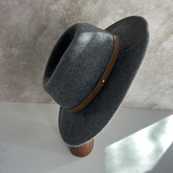 Frye Fedora Hat Women's S/M Gray Felted 100% Wool With Leather Band - Picture 1 of 14